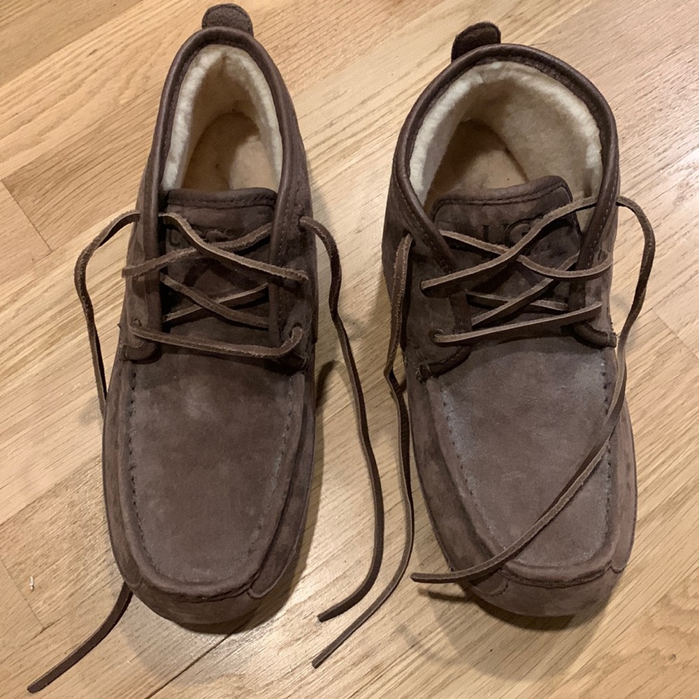 Men’s ugg slippers